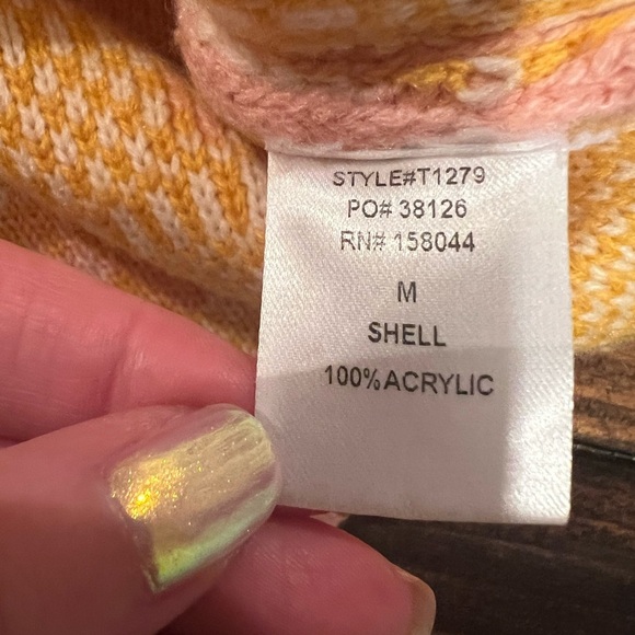 Altar’d State Floral Pink Knit Crop Top, size M, summer, midriff, pastel, GUC - Picture 6 of 6